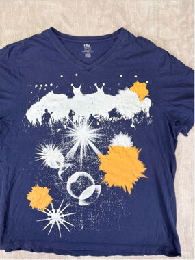 Men's French Connection Blue Graphic Band Concert Short Sleeve Tee XL
